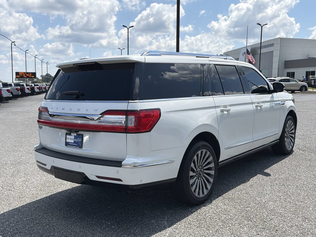Used 2021 Lincoln Navigator L Reserve w/ Luxury Package AWD/4WD image 7