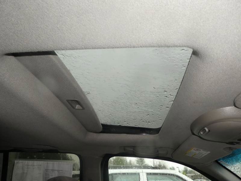 Used 2003 Isuzu Ascender S image 15