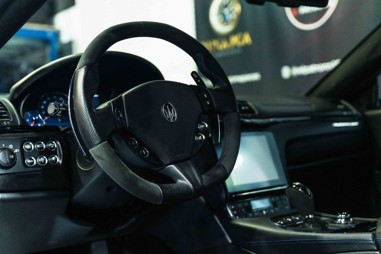 Used 2018 Maserati GranTurismo MC RWD image 11