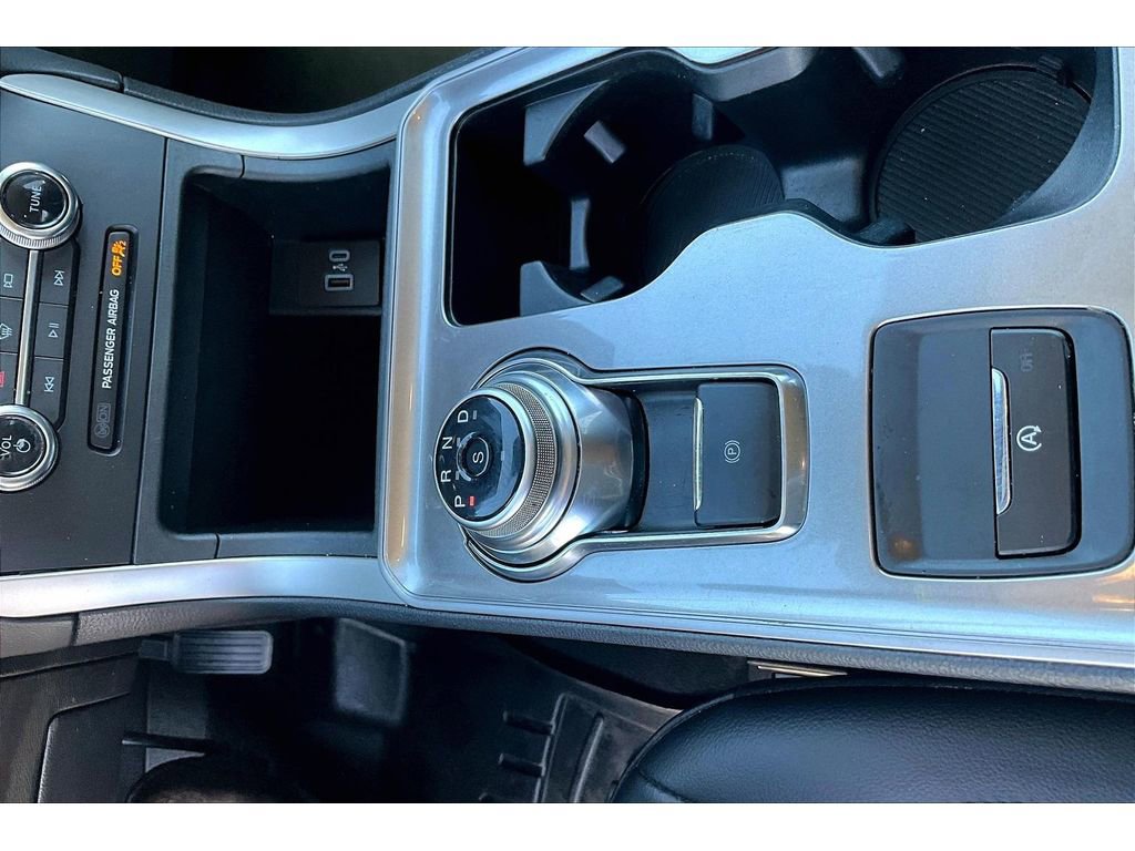 Used 2024 Ford Edge SEL AWD/4WD image 14