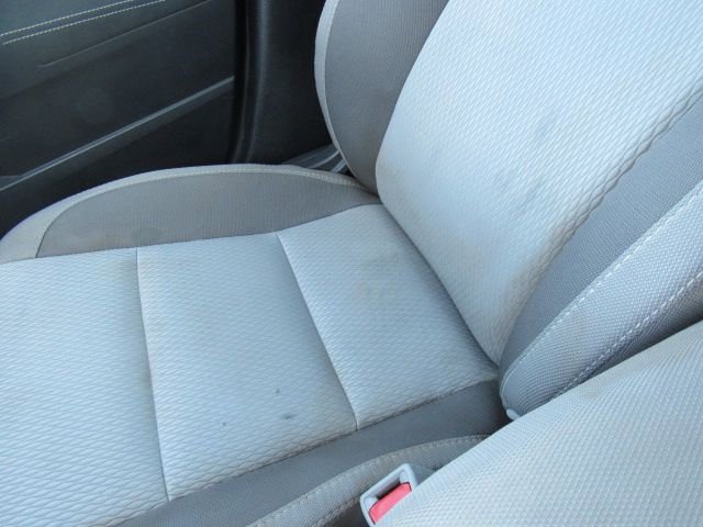 Used 2018 Toyota Corolla LE image 23