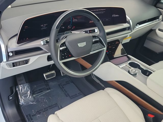 New 2027 Cadillac Vistiq Sport AWD/4WD image 14