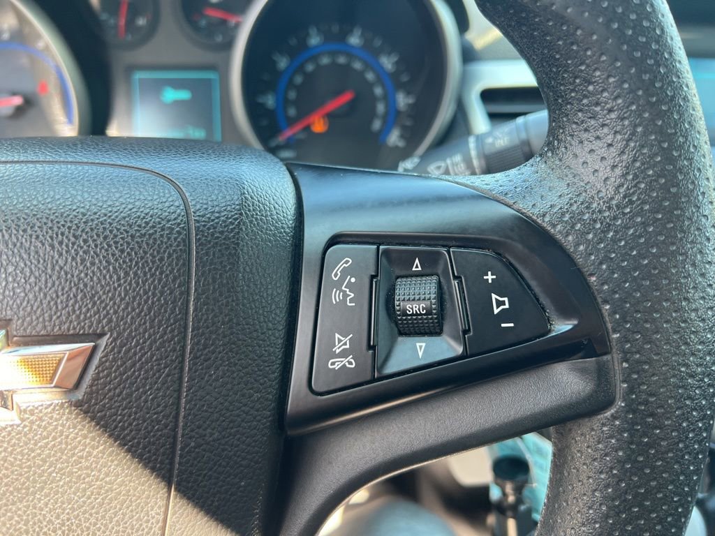Used 2016 Chevrolet Cruze LT image 17