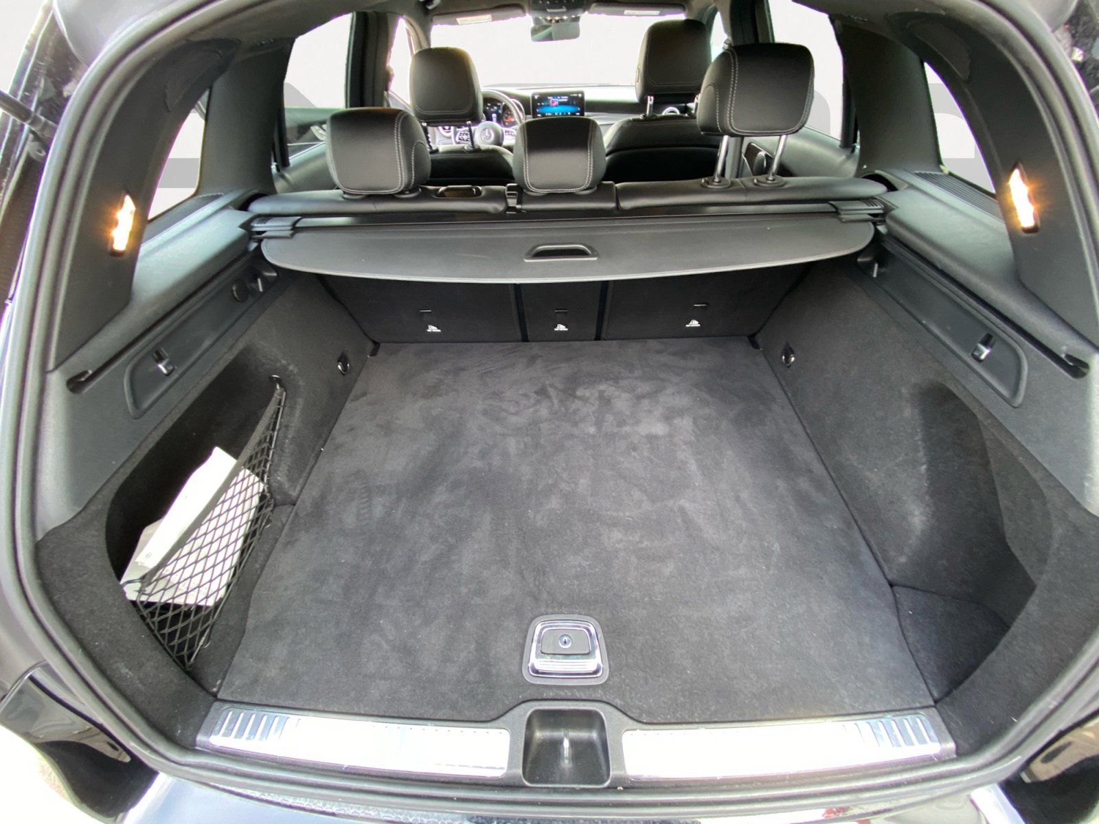 Used 2022 Mercedes-Benz GLC 300 image 12