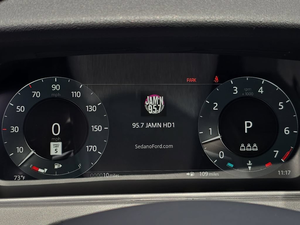 New 2026 Land Rover Range Rover Velar S AWD/4WD image 19