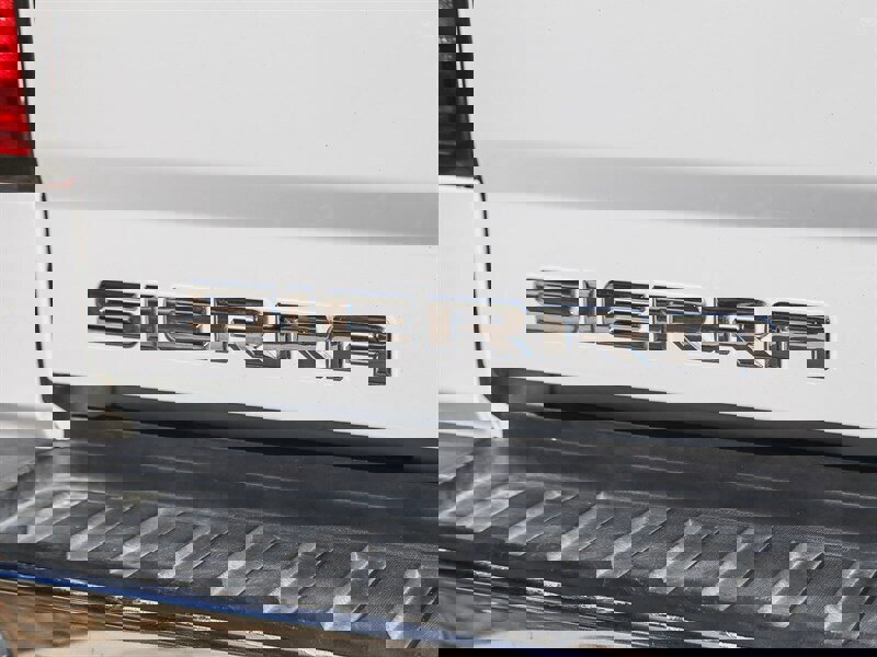 Used 2015 GMC Sierra 3500 SLT w/ Duramax Plus Package image 15