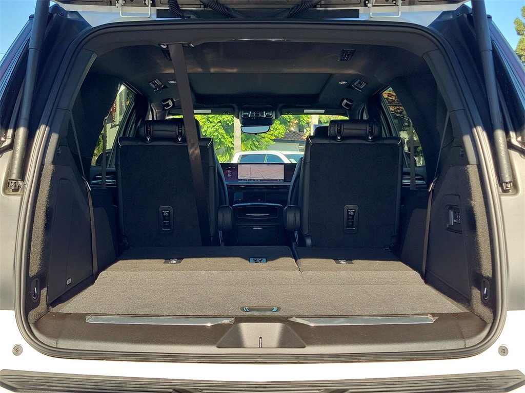 Used 2025 Cadillac Escalade Sport image 26