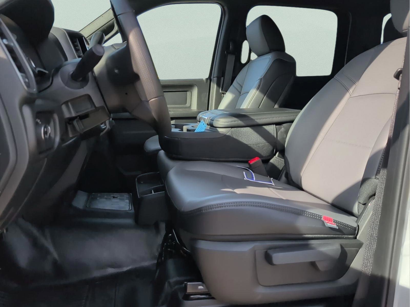 New 2026 RAM 3500 Tradesman w/ Chrome Appearance Group A image 27