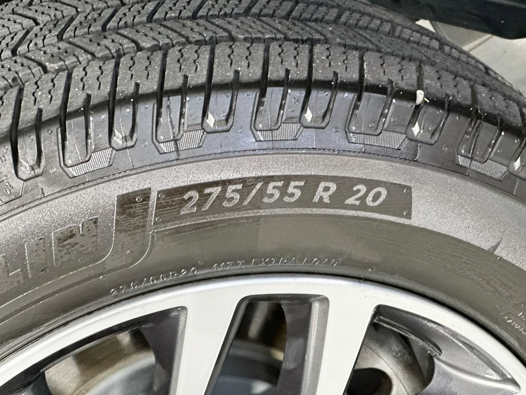 Used 2025 RAM 1500 Limited AWD/4WD image 34