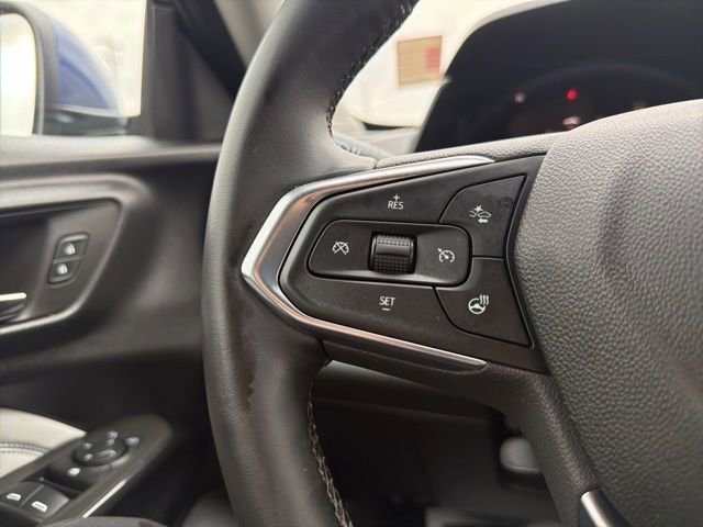 Used 2024 Chevrolet Trax LT w/ Driver Confidence Package image 38