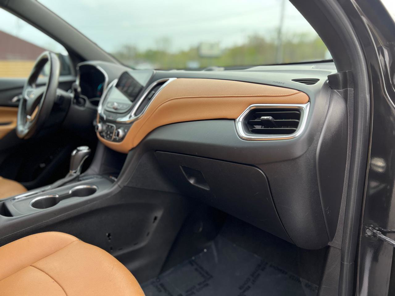 Used 2018 Chevrolet Equinox Premier AWD/4WD image 43