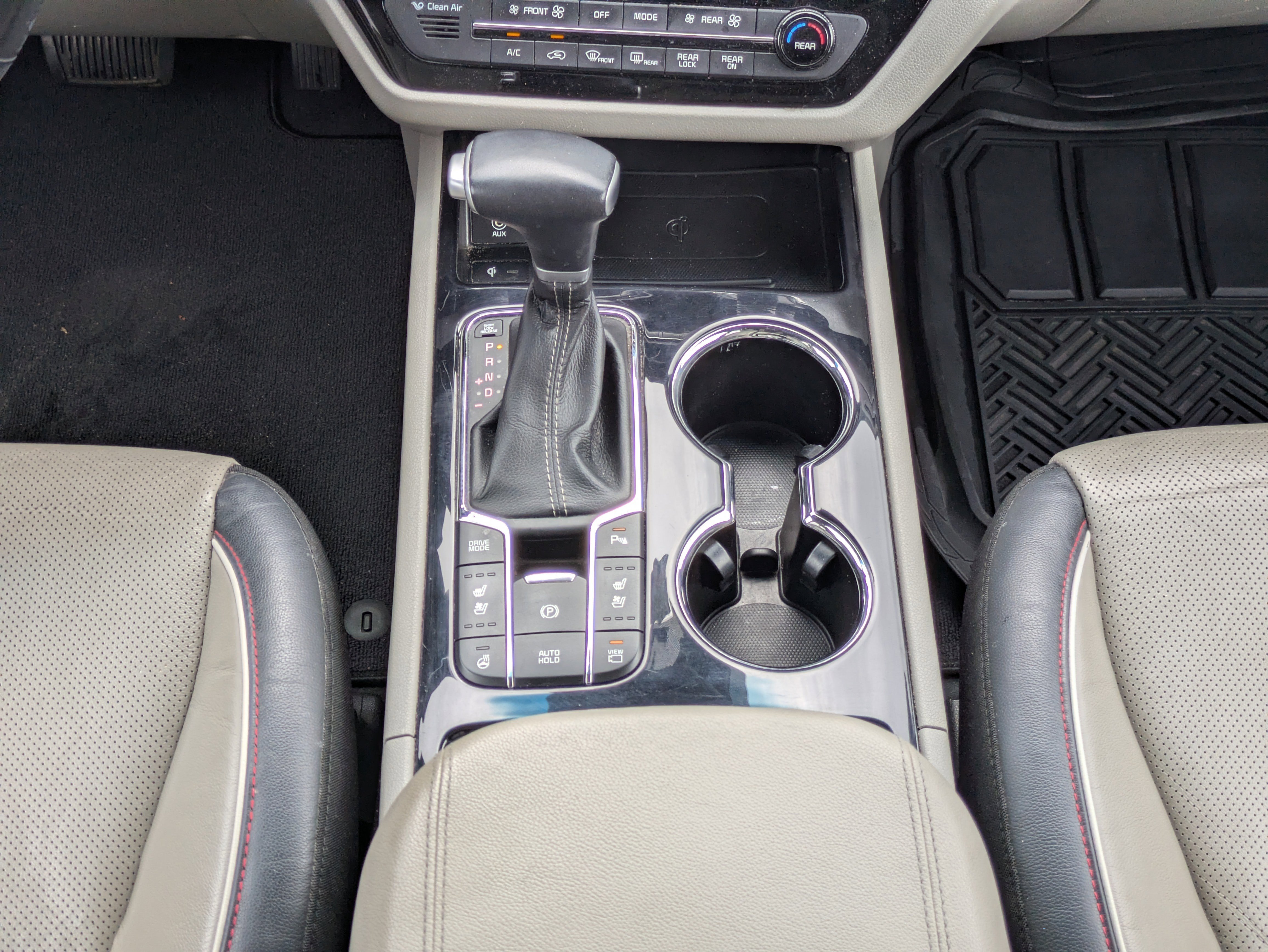 Used 2020 Kia Sedona SX image 6