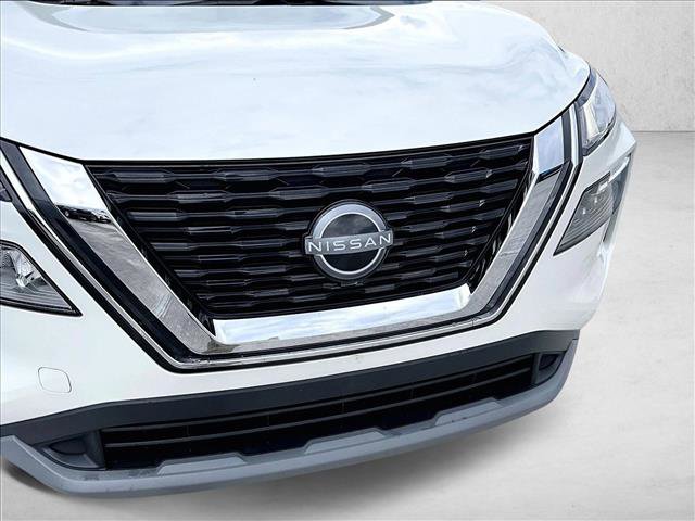 Used 2022 Nissan Rogue SV w/ SV Premium Package image 30
