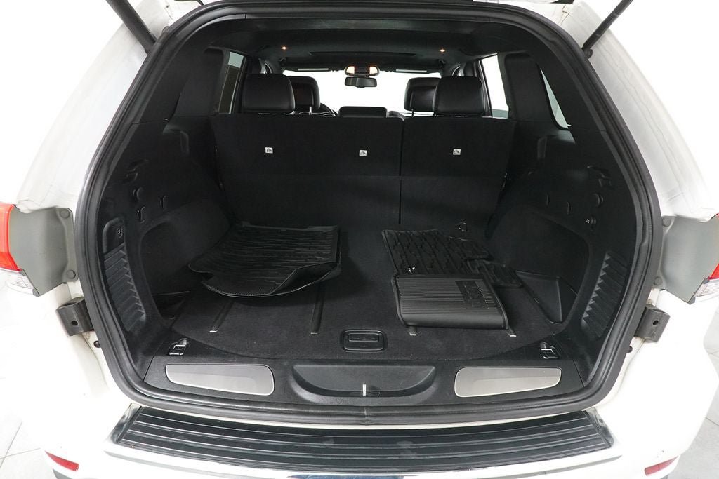 Used 2016 Jeep Grand Cherokee Limited AWD/4WD image 30