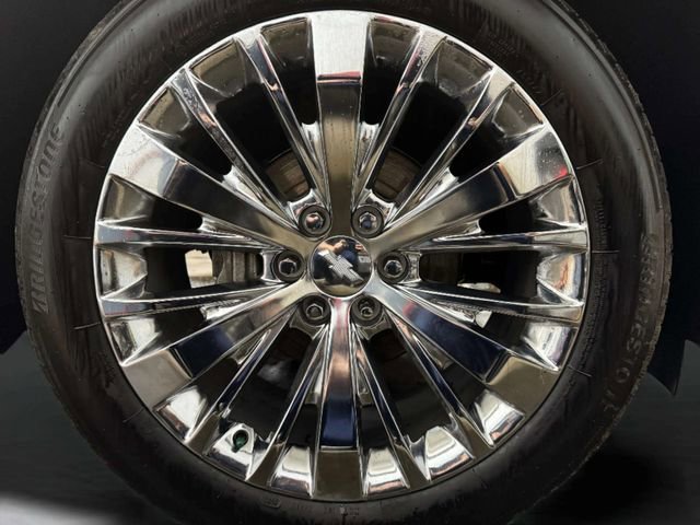 Used 2021 Chevrolet Tahoe Premier w/ Premium Package image 38