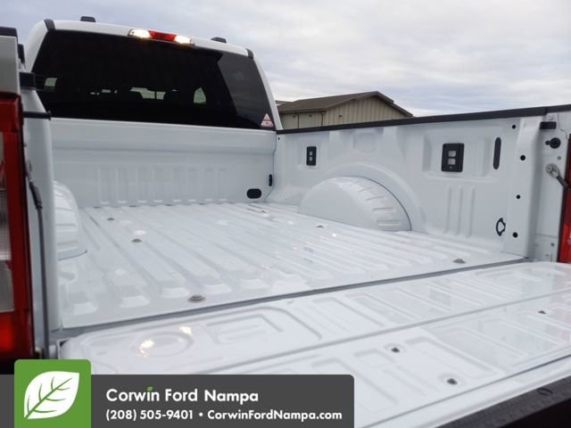 New 2026 Ford F250 XLT image 28