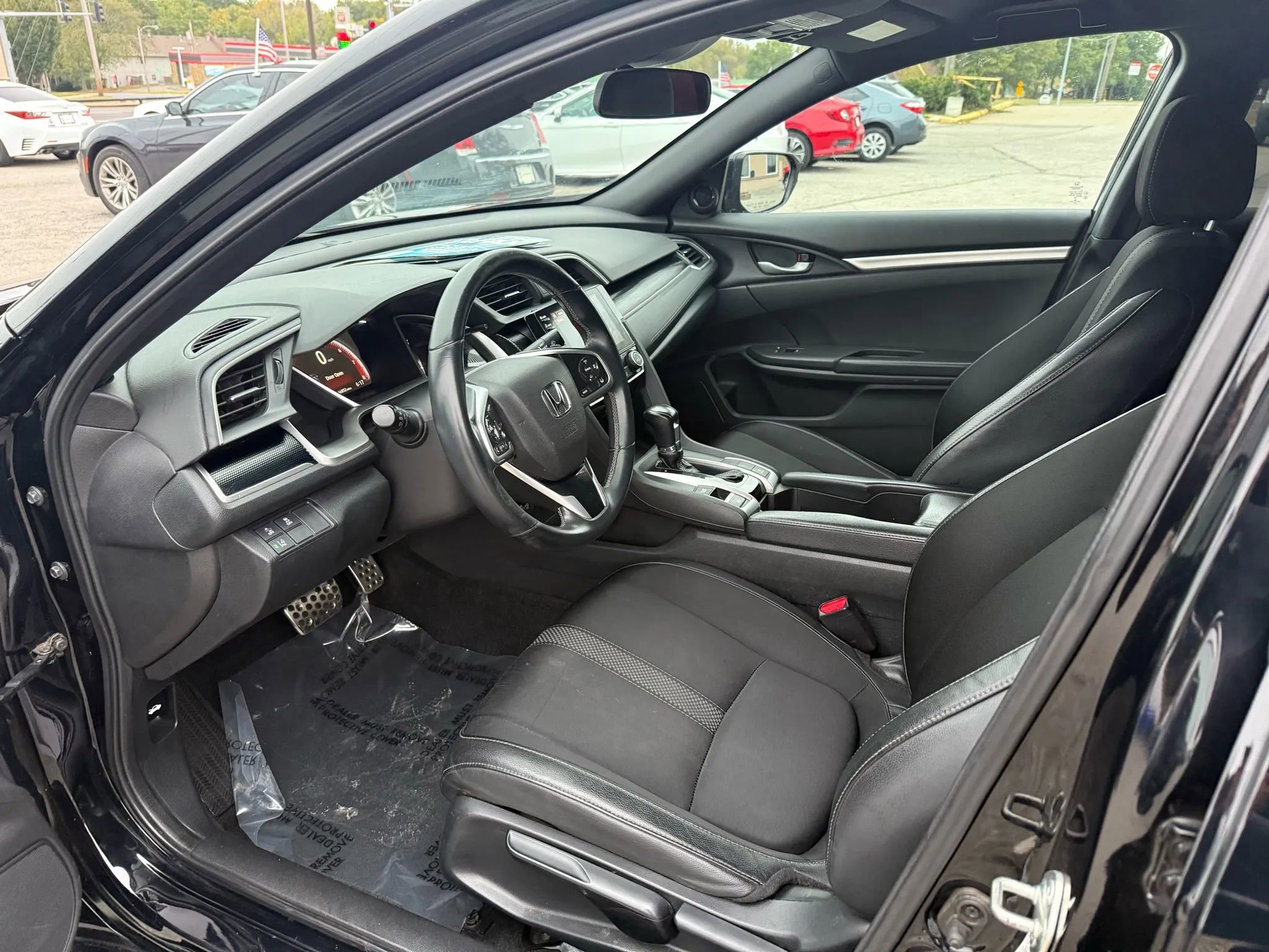 Used 2020 Honda Civic Sport image 13