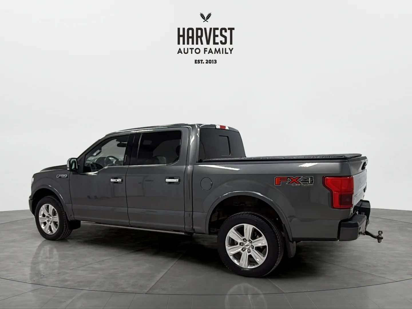 Used 2019 Ford F150 Platinum w/ Equipment Group 701A Luxury AWD/4WD image 3