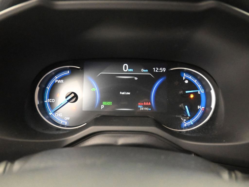 Used 2025 Toyota RAV4 LE image 34