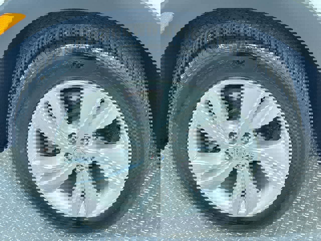 Used 2025 Buick Encore GX Preferred image 10