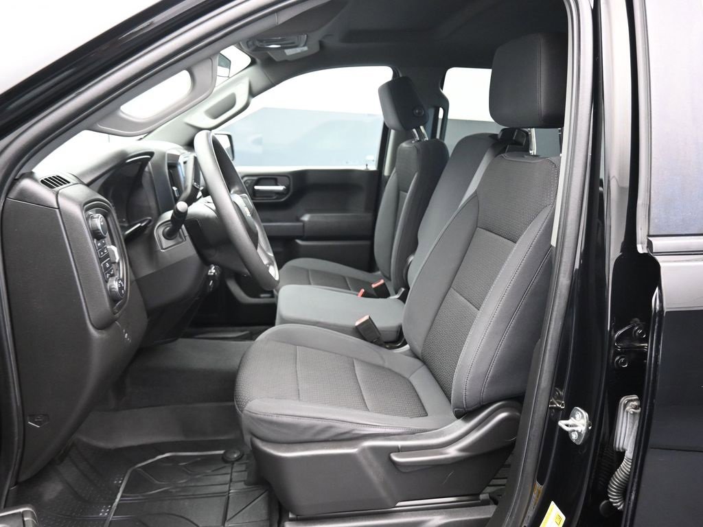 Used 2020 Chevrolet Silverado 1500 Custom image 12