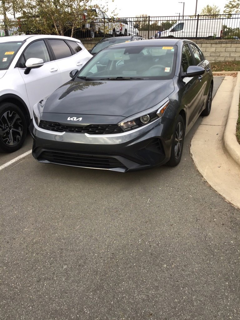 Certified 2022 Kia Forte LXS