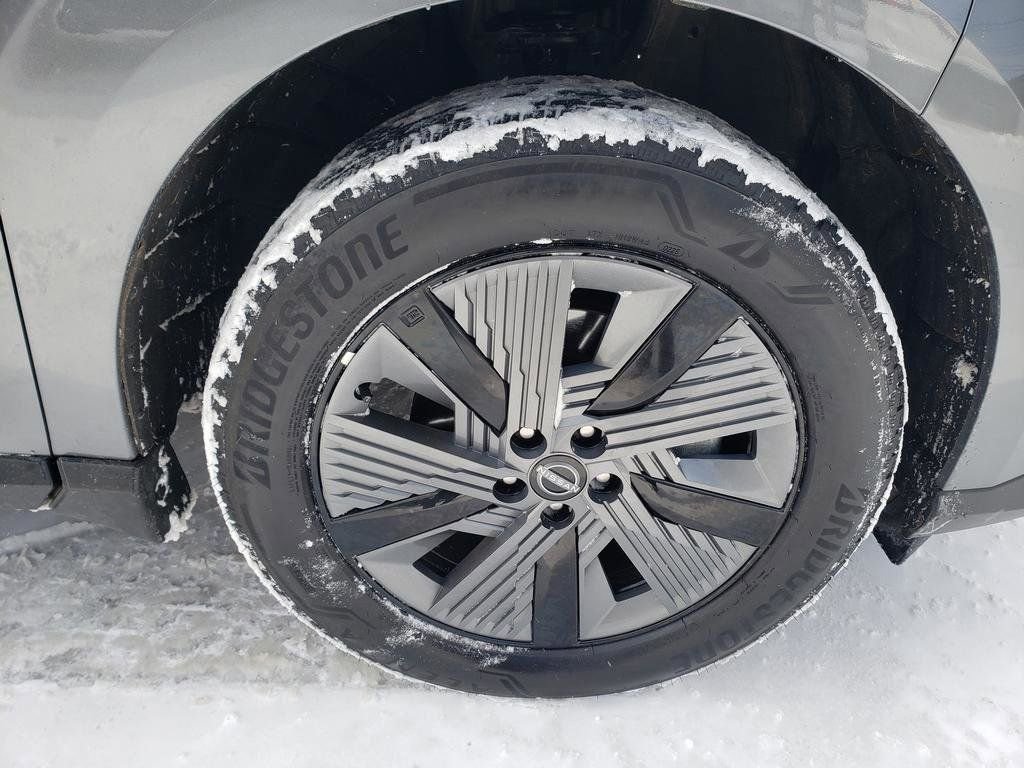 Certified 2025 Nissan Murano SL image 47