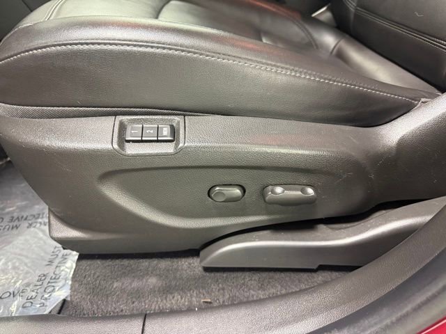 Used 2019 Buick Encore Essence image 12