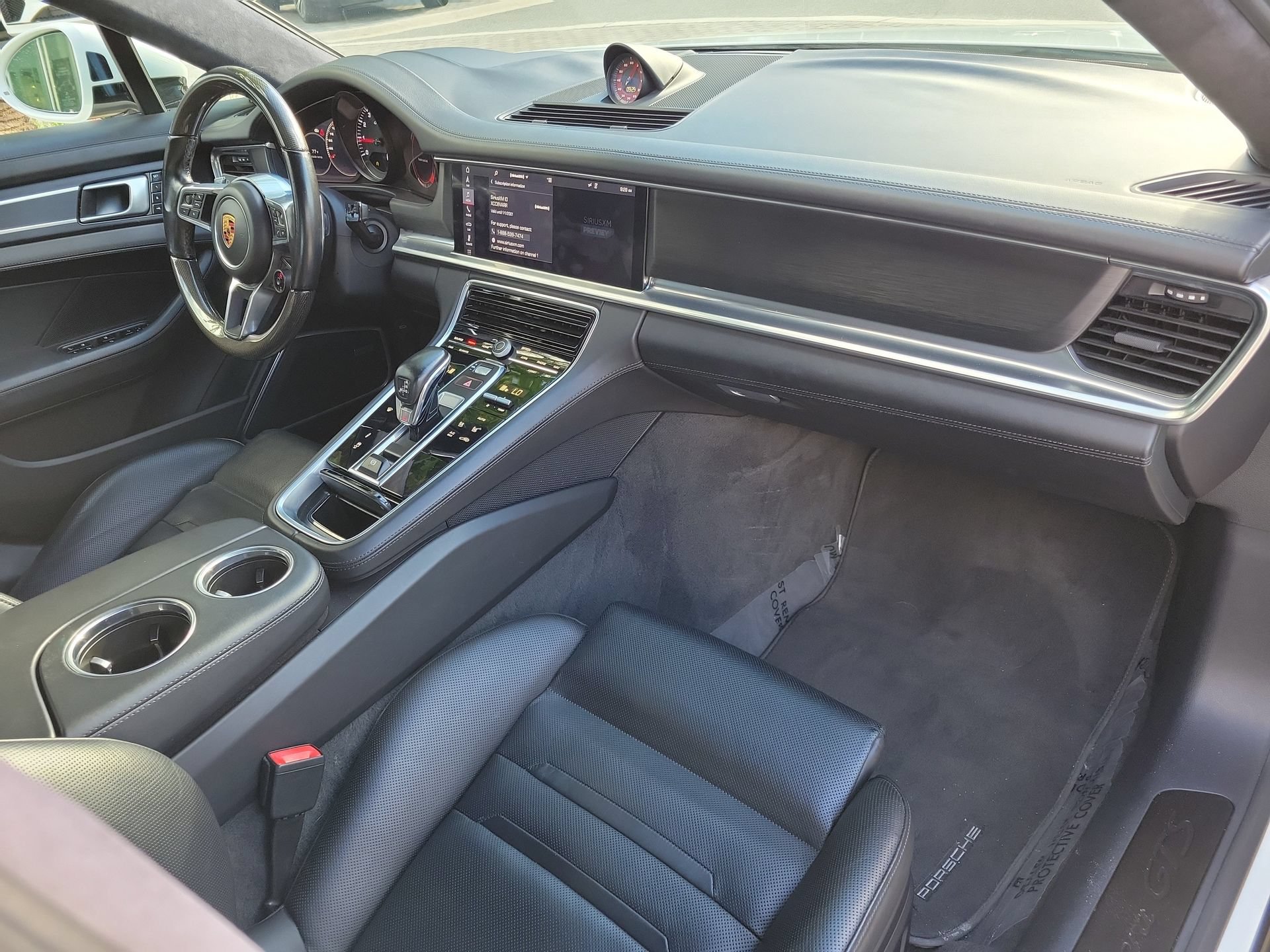 Used 2019 Porsche Panamera GTS AWD/4WD image 3