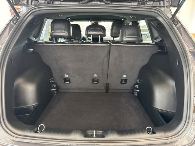 Used 2024 Jeep Compass Limited image 8