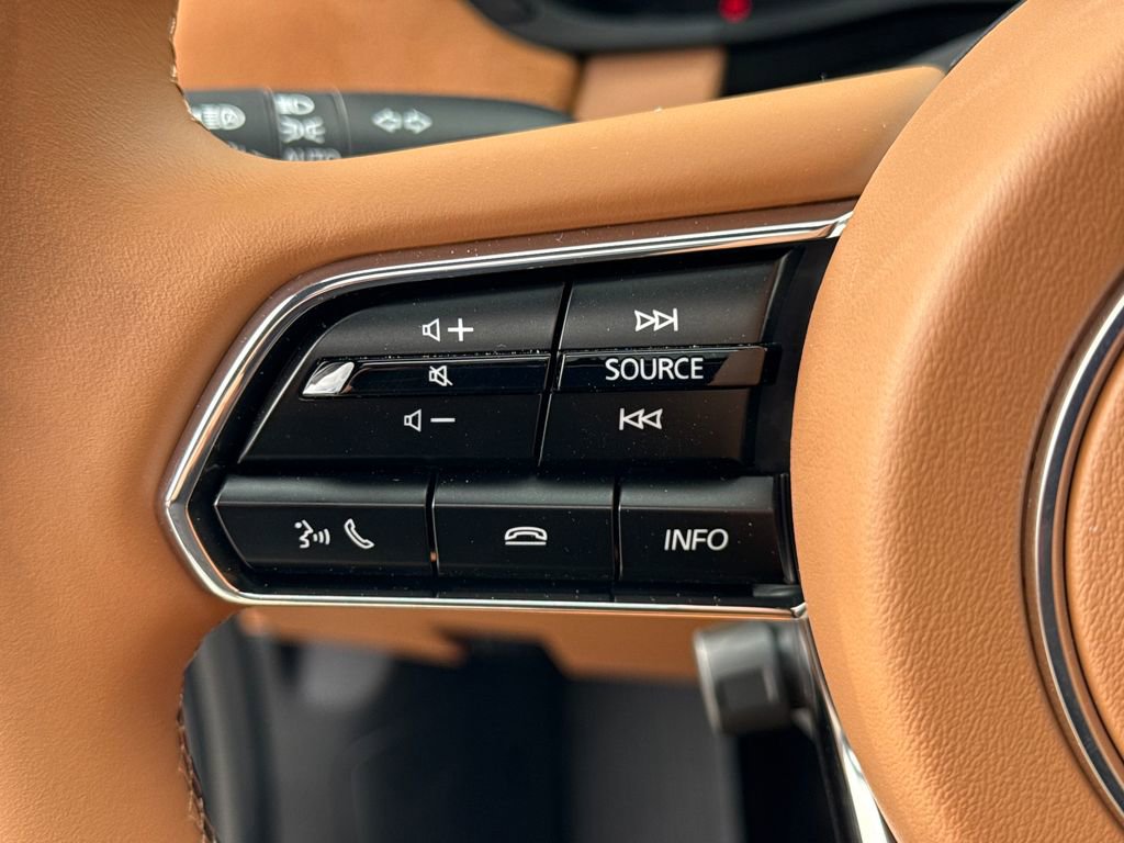 Certified 2025 MAZDA CX-70 3.3 Turbo S w/ Premium Plus image 39