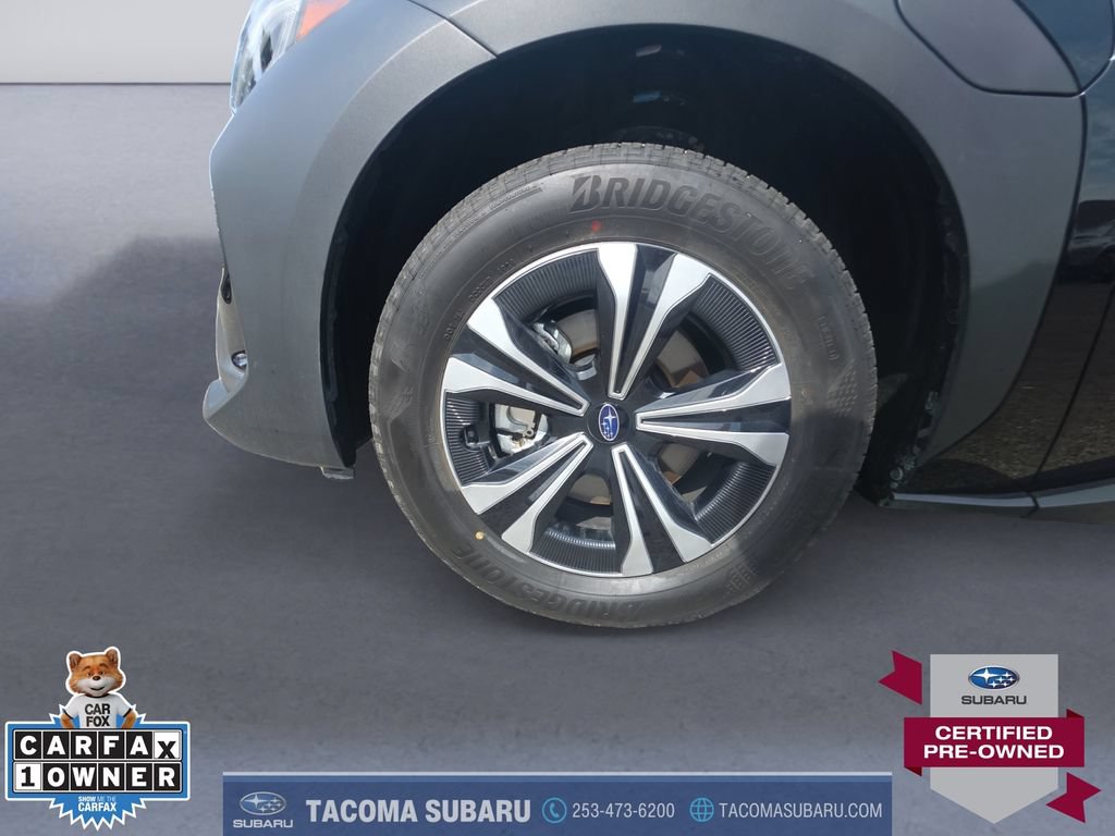 Used 2025 Subaru Solterra AWD/4WD image 9