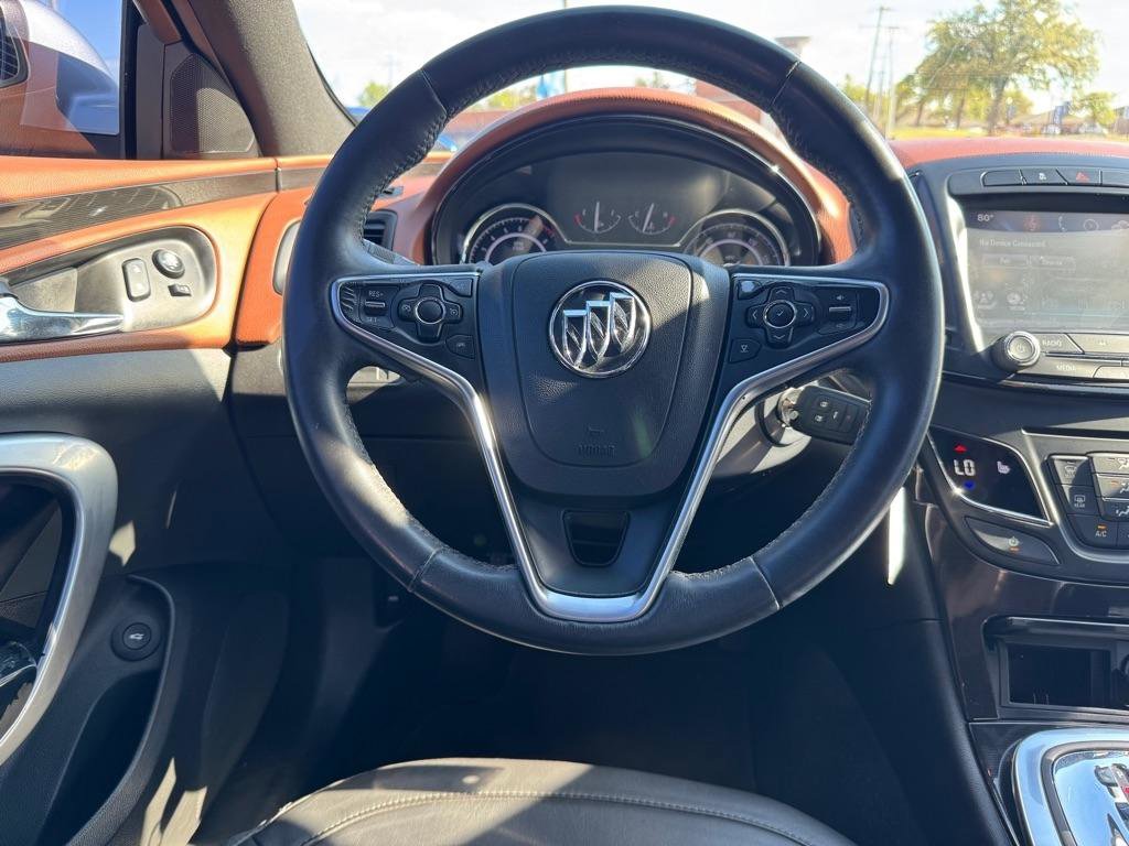 Used 2016 Buick Regal Sport Touring FWD image 16
