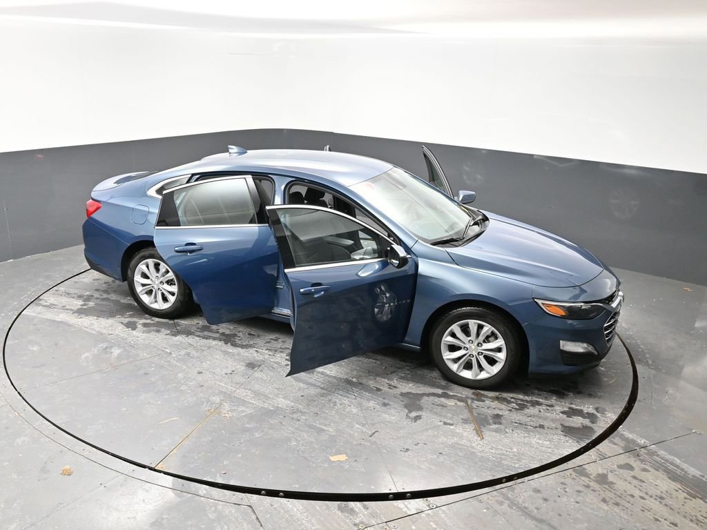 Used 2025 Chevrolet Malibu LT image 57