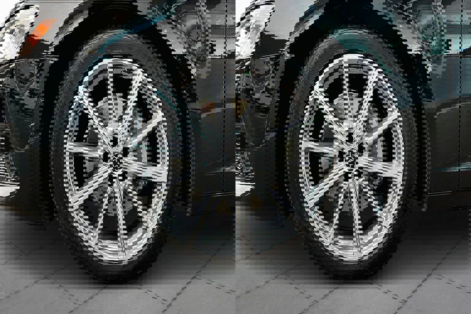 Certified 2025 Audi A6 Premium Plus w/ Premium Plus Package image 10