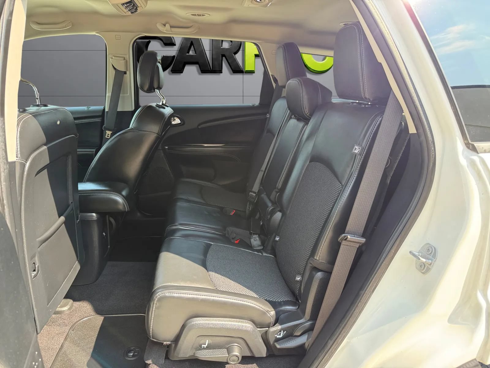 Used 2018 Dodge Journey Crossroad AWD/4WD image 18