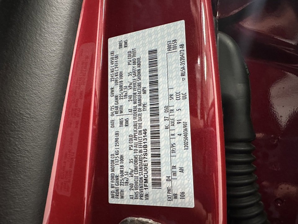 New 2025 Ford Escape SE w/ PHEV Premium Package image 34