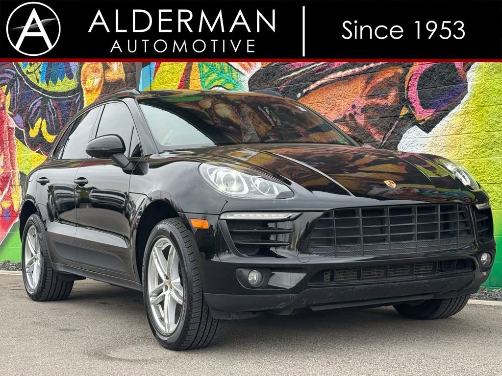 Used 2017 Porsche Macan w/ Driver Memory Package image 1