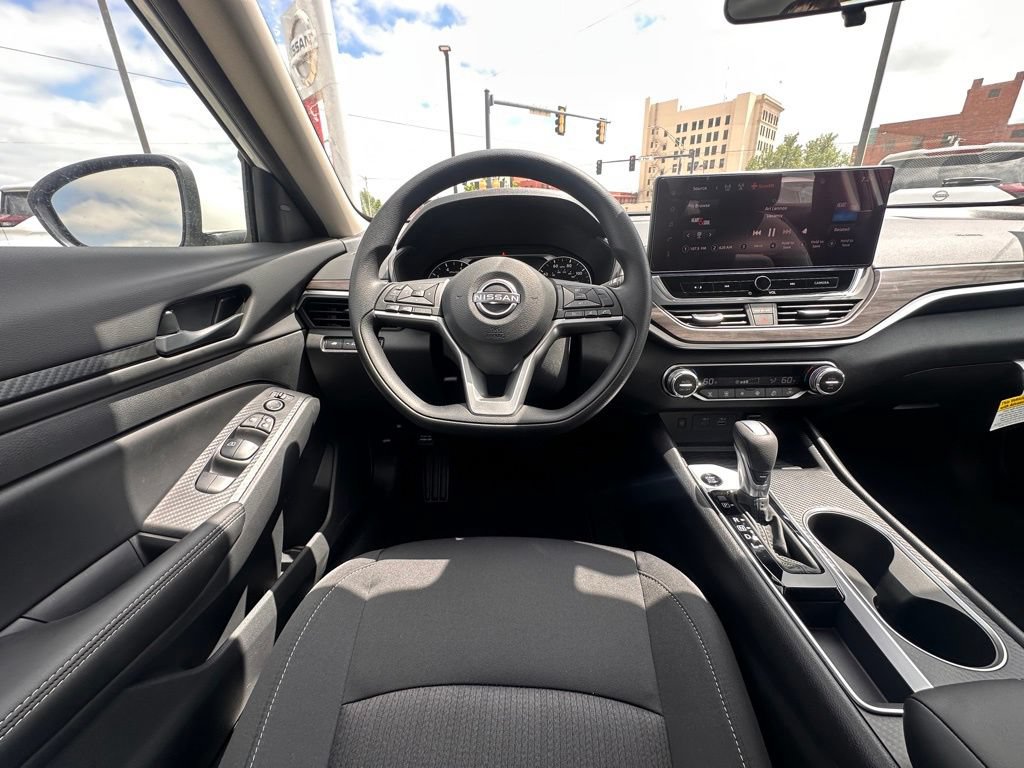 New 2026 Nissan Altima 2.5 SV w/ SV Special Edition Package FWD image 15