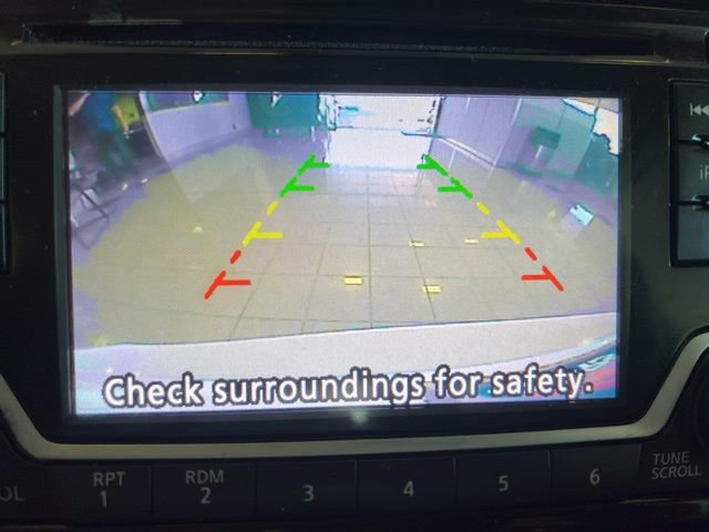 Used 2018 Nissan Versa Note SV image 23