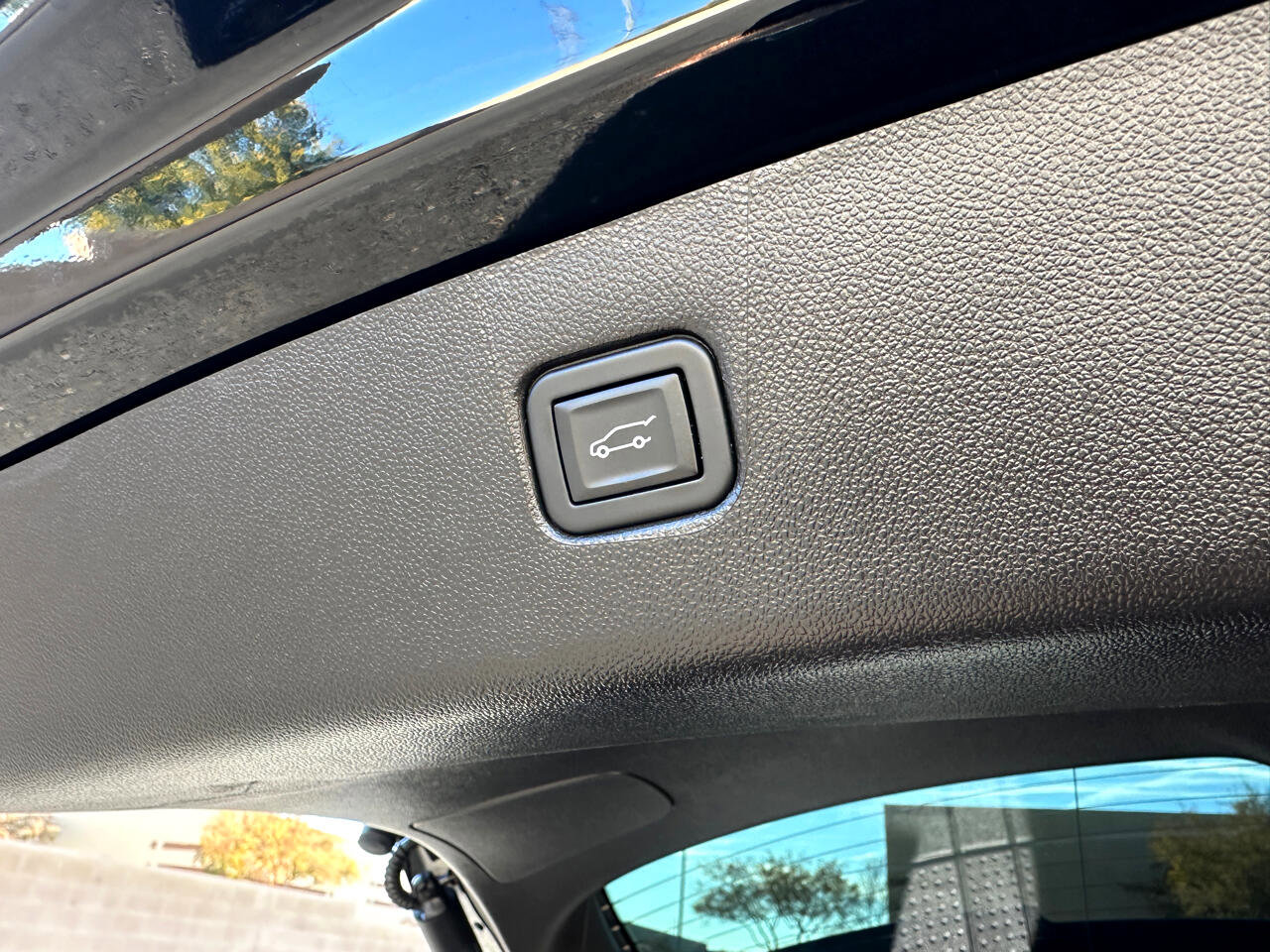 Used 2024 Chevrolet Blazer LT w/ Convenience Package image 22