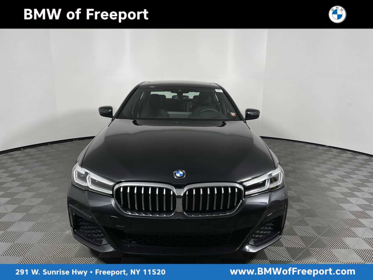 Used 2023 BMW 530i xDrive w/ M Sport Package image 1