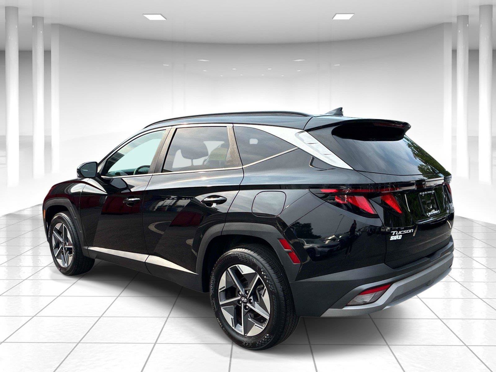 Used 2025 Hyundai Tucson SEL AWD/4WD image 6