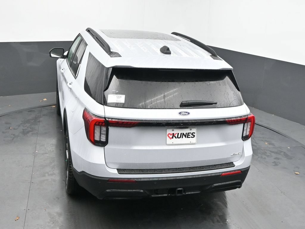 New 2026 Ford Explorer ST-Line w/ ST-Line Street Pack AWD/4WD image 33