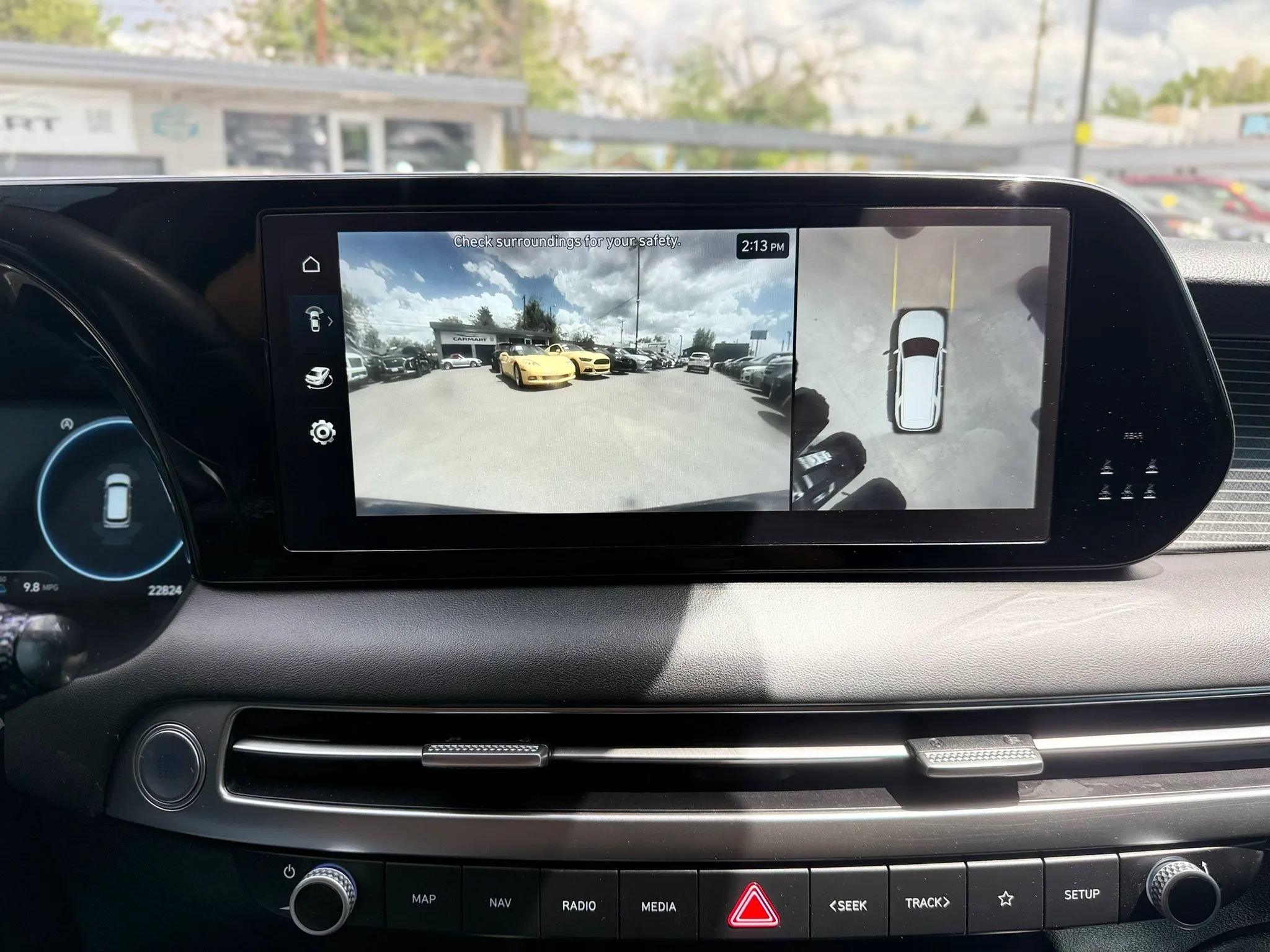 Used 2024 Hyundai Palisade Limited AWD/4WD image 38