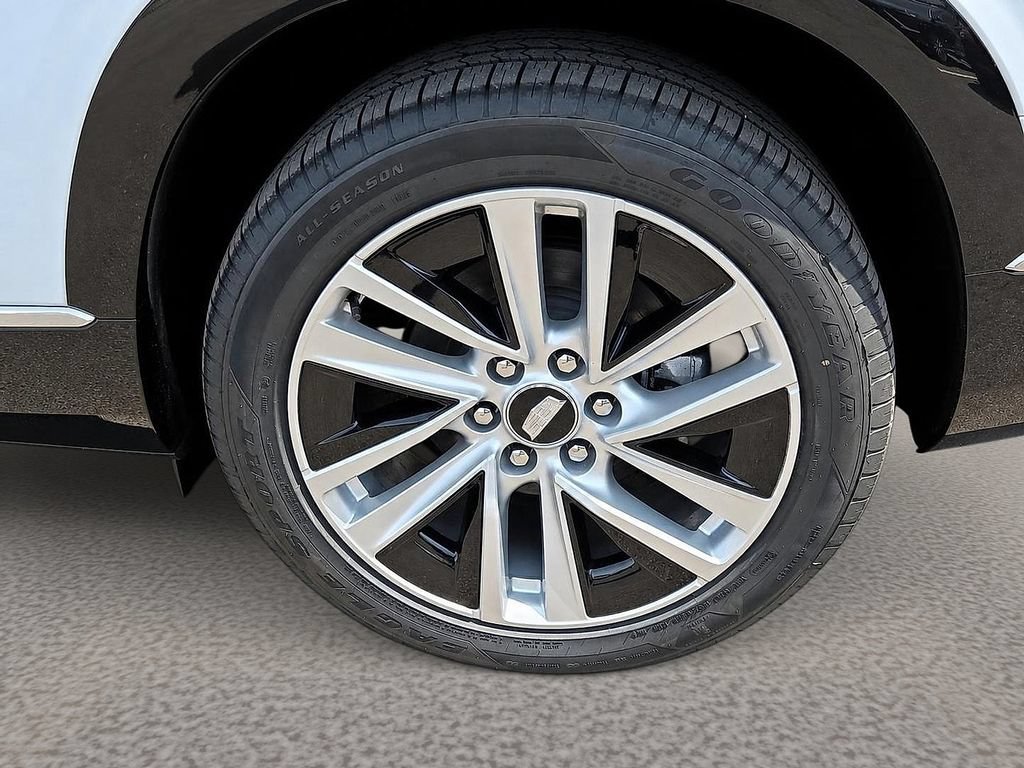 New 2027 Cadillac Vistiq Luxury AWD/4WD image 8