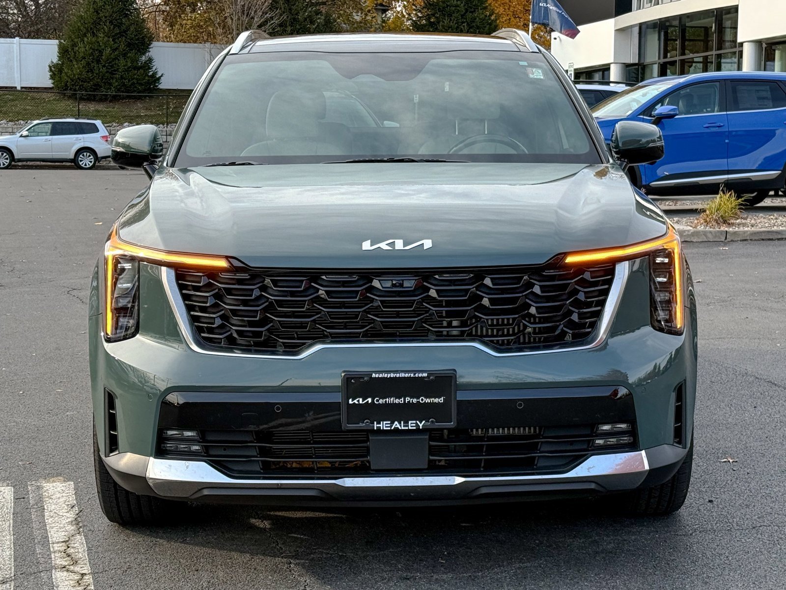 Certified 2025 Kia Sorento SX Prestige image 2