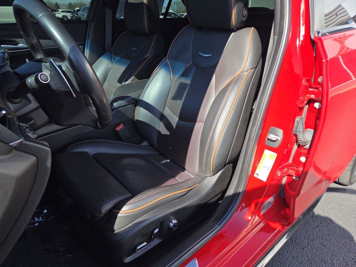 Used 2021 Cadillac CT4 V w/ Technology Package RWD image 19