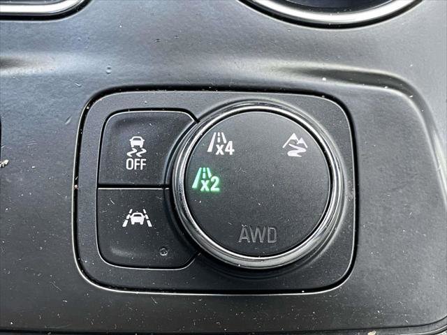 Used 2020 Chevrolet Traverse RS image 32