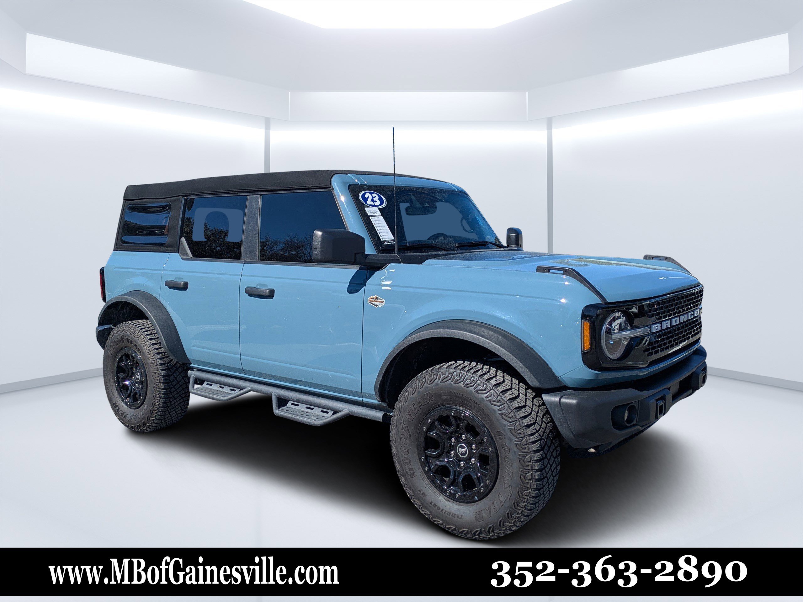 Used 2023 Ford Bronco Wildtrak image 1